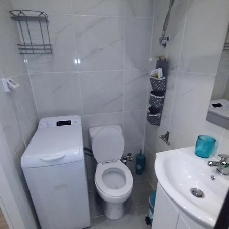 Apartment George Place Larissis Station *